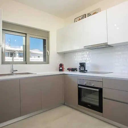 Cozy Apartment In The Heart Of Rhodes City Center Exterior photo